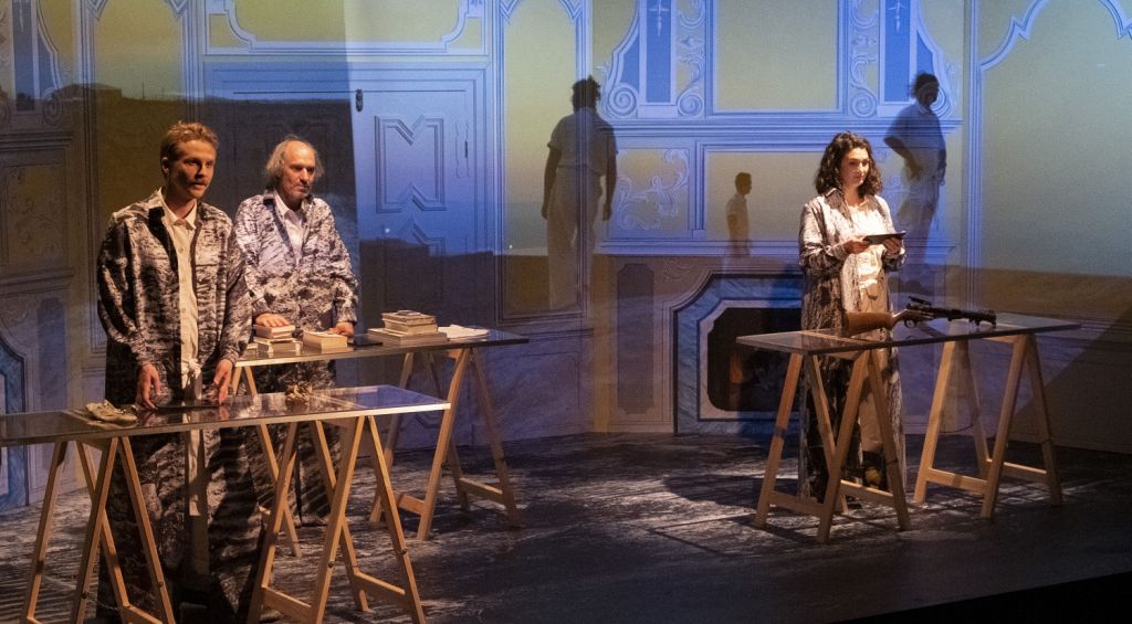 - sie kriegen nichts mit.